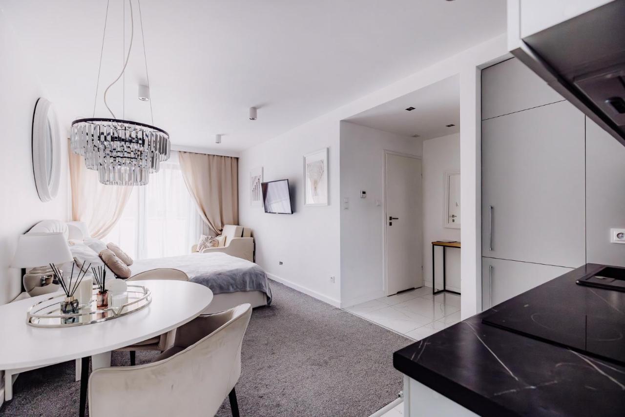 Z Garażem Arte Luxury Suites&apartments * Lublin